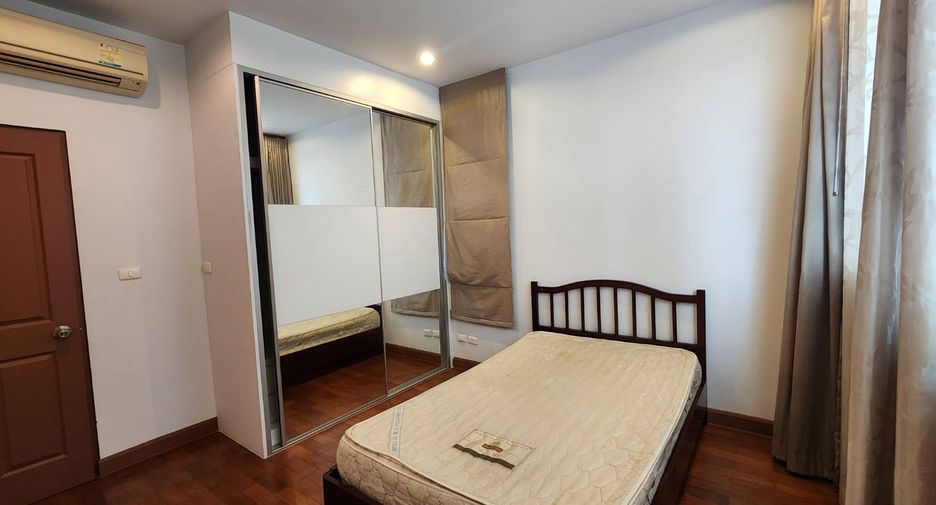 For rent そして for sale 2 Beds condo in Khlong Toei, Bangkok