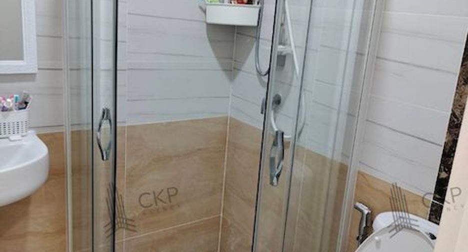 出售 4 卧室 联排别墅 在 Bang Phli, Samut Prakan