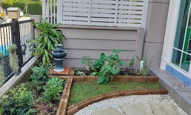 For sale 4 bed townhouse in Bang Phli, Samut Prakan