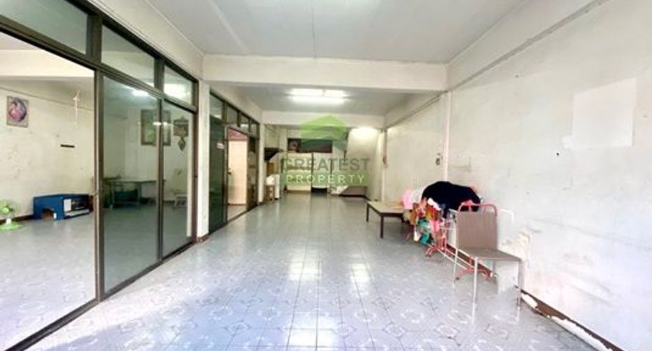 For sale 5 bedrooms retail Space in Mueang Nonthaburi, Nonthaburi