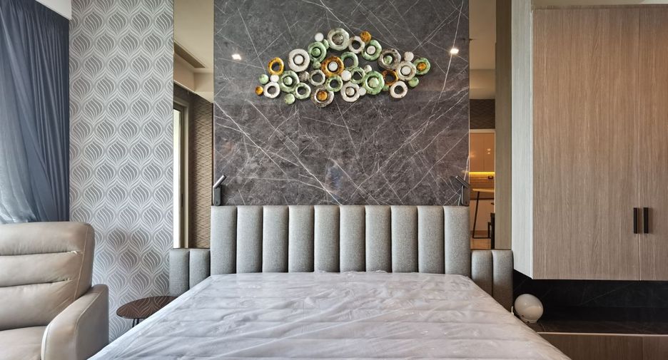 For sale 1 bed condo in Sathon, Bangkok