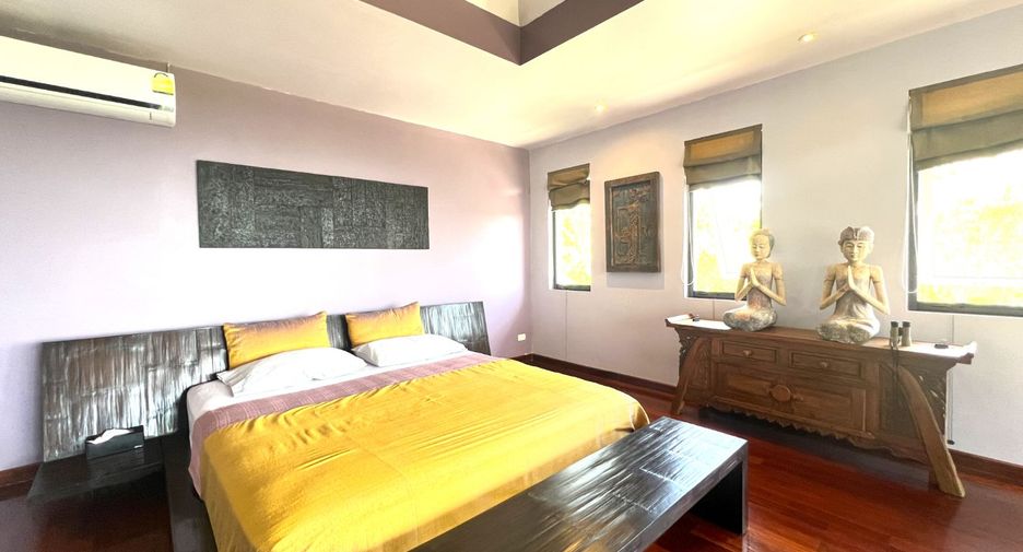 For sale 3 bedrooms villa in Mueang Krabi, Krabi