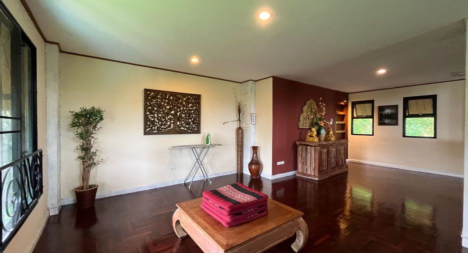 Gewerbefläche zum Kauf mit 5 Zimmer in Mueang Krabi, Krabi