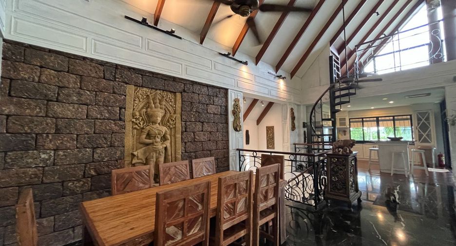 Gewerbefläche zum Kauf mit 5 Zimmer in Mueang Krabi, Krabi