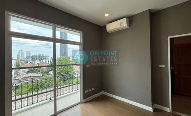 For sale 1 Beds condo in Watthana, Bangkok