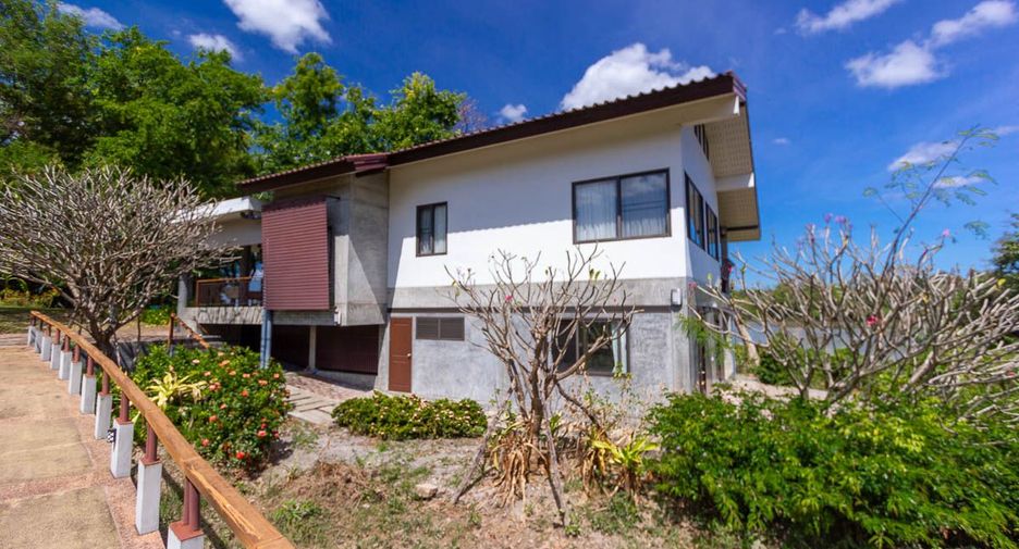 出售 公寓 独立屋 在 Phibun Mangsahan, Ubon Ratchathani
