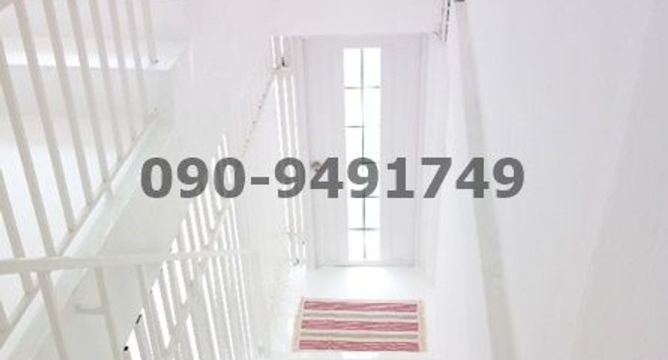 For rent 2 bedrooms house in Khlong San, Bangkok