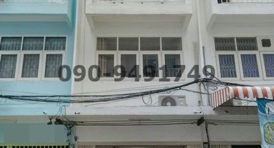 For rent 2 bedrooms house in Khlong San, Bangkok