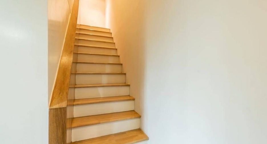 For rent and for sale 3 bedrooms condo in Watthana, Bangkok