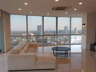 For sale 5 Beds condo in Don Mueang, Bangkok