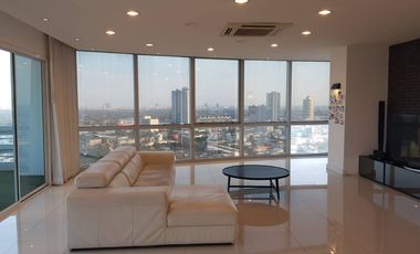 For sale 5 bed condo in Don Mueang, Bangkok