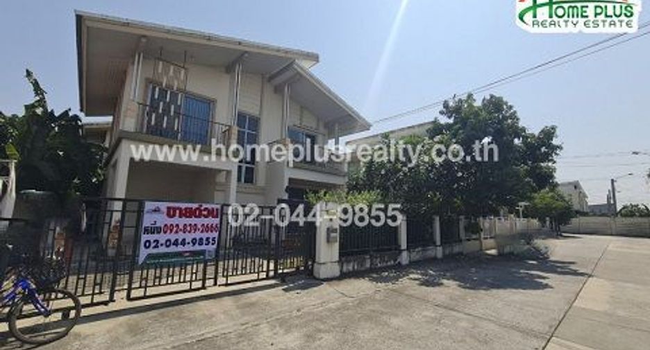 For sale 3 bedrooms house in Bang Phli, Samut Prakan