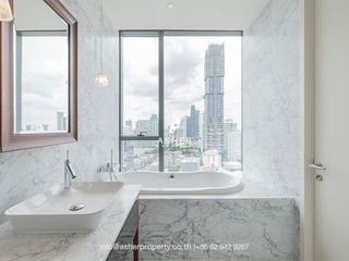 For rent 2 ベッドルーム condo in Watthana, Bangkok