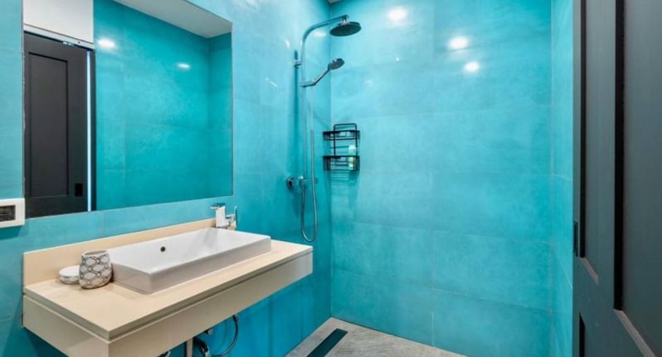 Villa en alquiler de 3 habitaciones en Mueang Phuket, Phuket