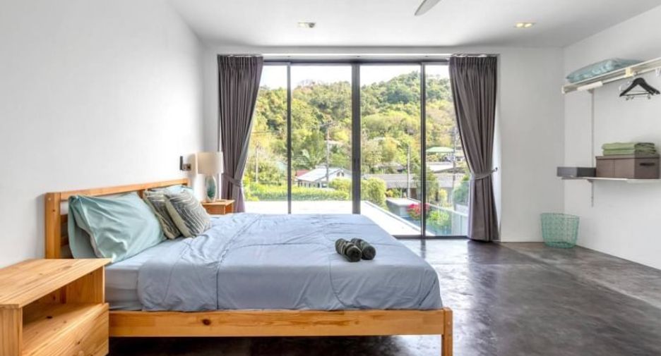 Villa en alquiler de 3 habitaciones en Mueang Phuket, Phuket