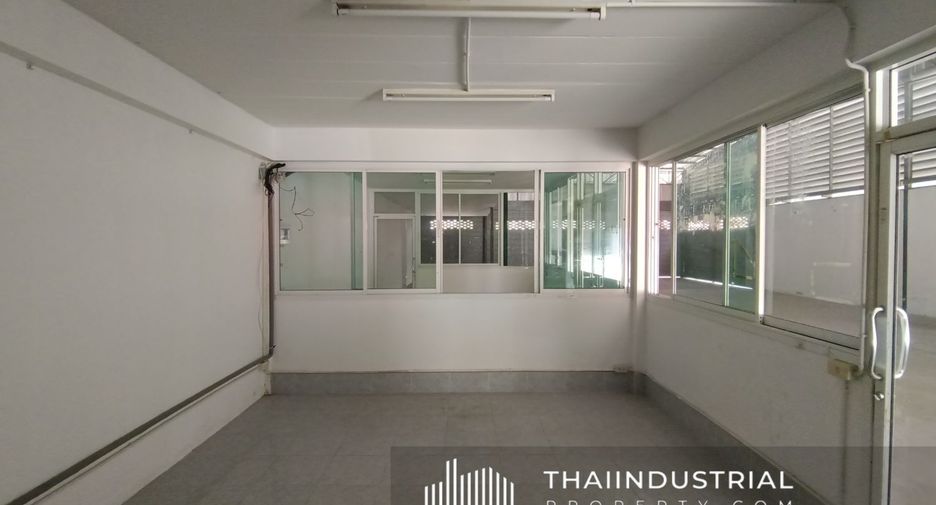 For rent warehouse in Mueang Chon Buri, Chonburi