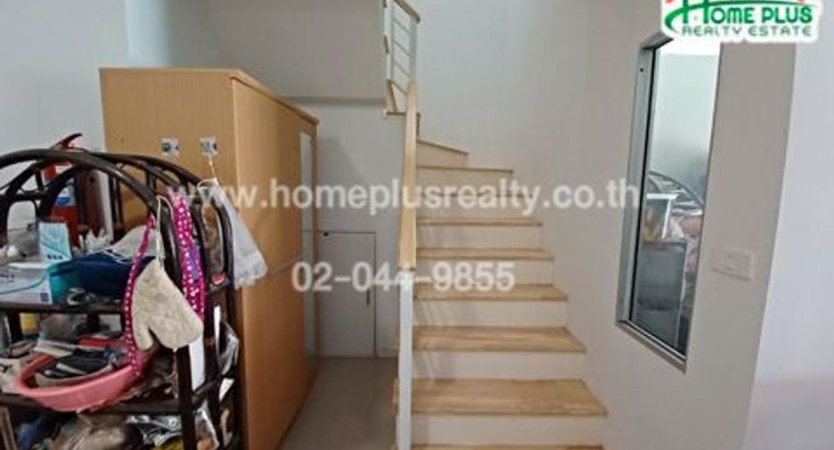 Reihenhaus zum Kauf mit 3 Zimmer in Thanyaburi, Pathum Thani