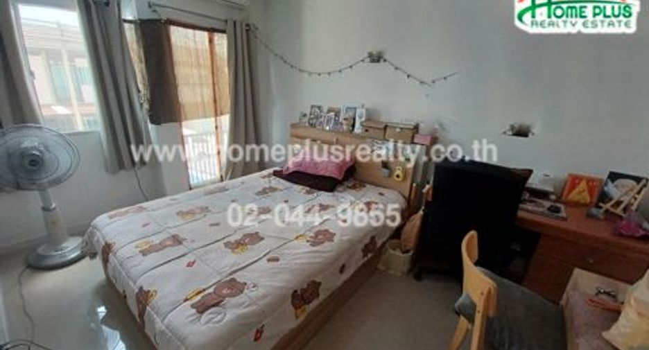 Reihenhaus zum Kauf mit 3 Zimmer in Thanyaburi, Pathum Thani