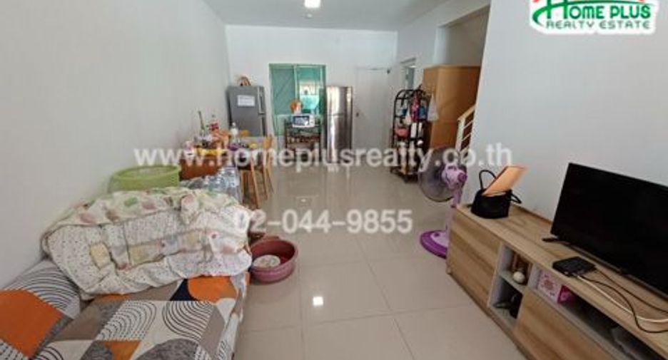 Reihenhaus zum Kauf mit 3 Zimmer in Thanyaburi, Pathum Thani