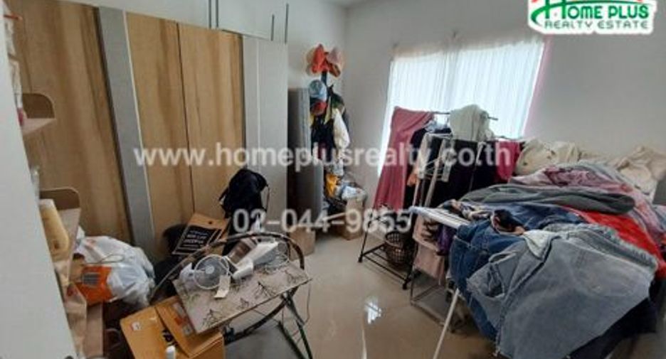 Reihenhaus zum Kauf mit 3 Zimmer in Thanyaburi, Pathum Thani