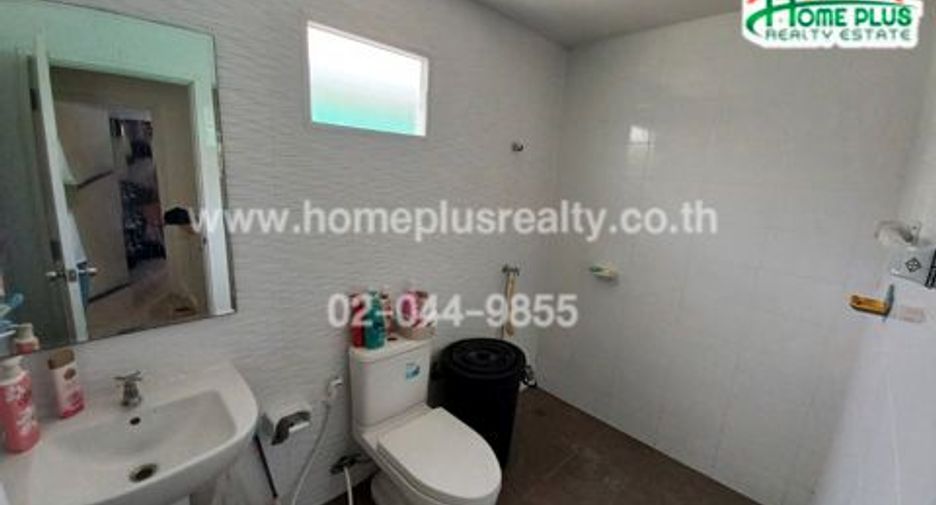 Reihenhaus zum Kauf mit 3 Zimmer in Thanyaburi, Pathum Thani