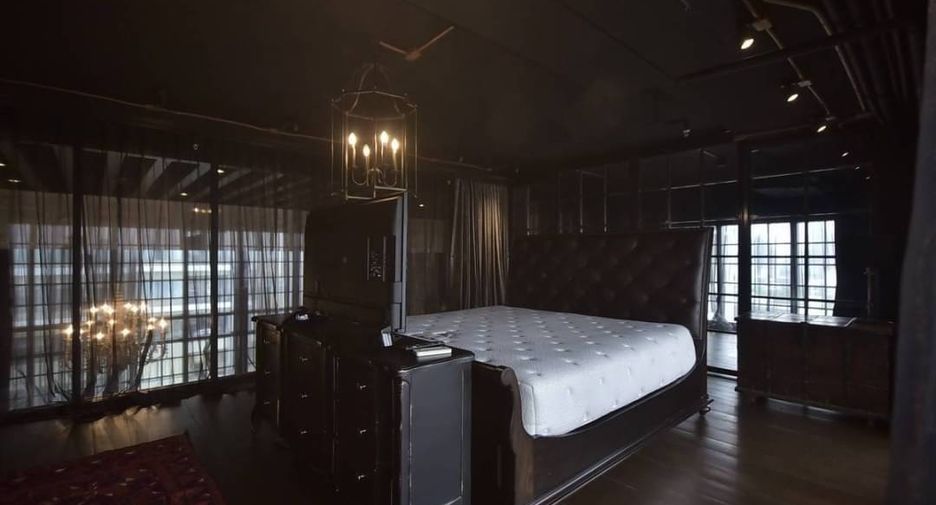 For rent 2 ベッドルーム condo in Khlong Toei, Bangkok