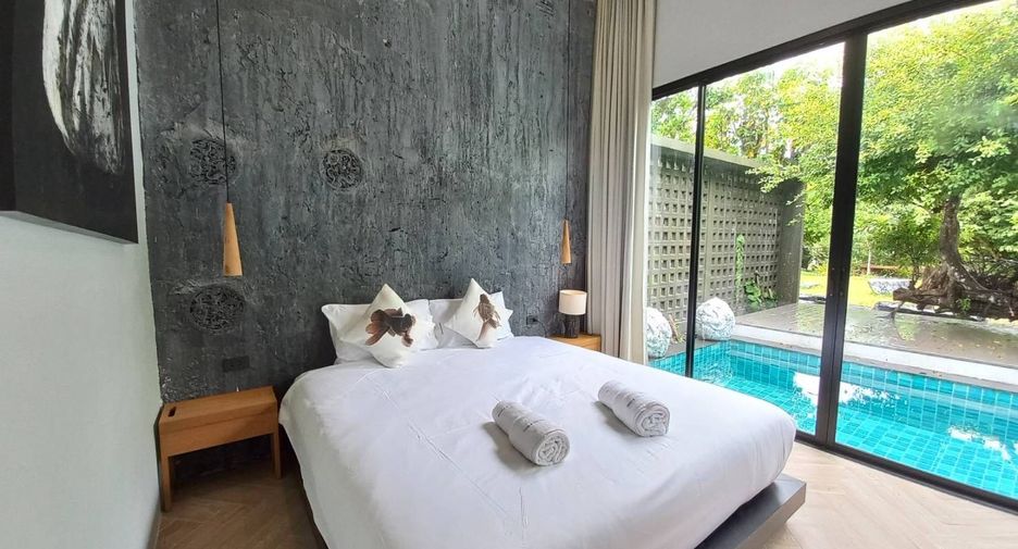 For sale 4 bedrooms retail Space in Mueang Krabi, Krabi