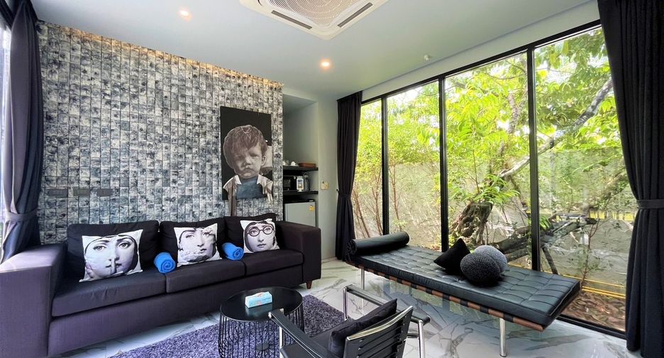 For sale 4 bedrooms retail Space in Mueang Krabi, Krabi