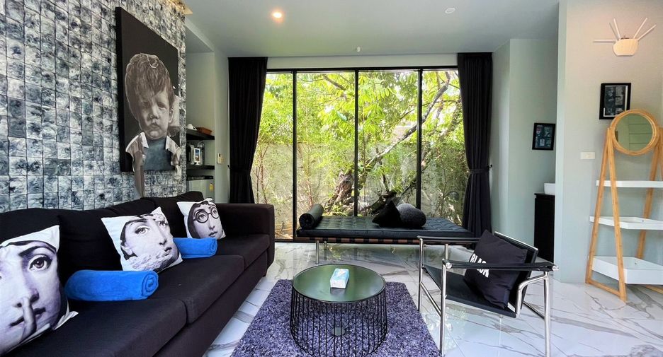 For sale 4 bedrooms retail Space in Mueang Krabi, Krabi