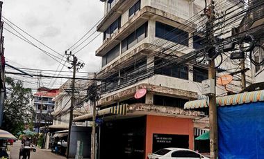 For sale studio house in Wang Thonglang, Bangkok