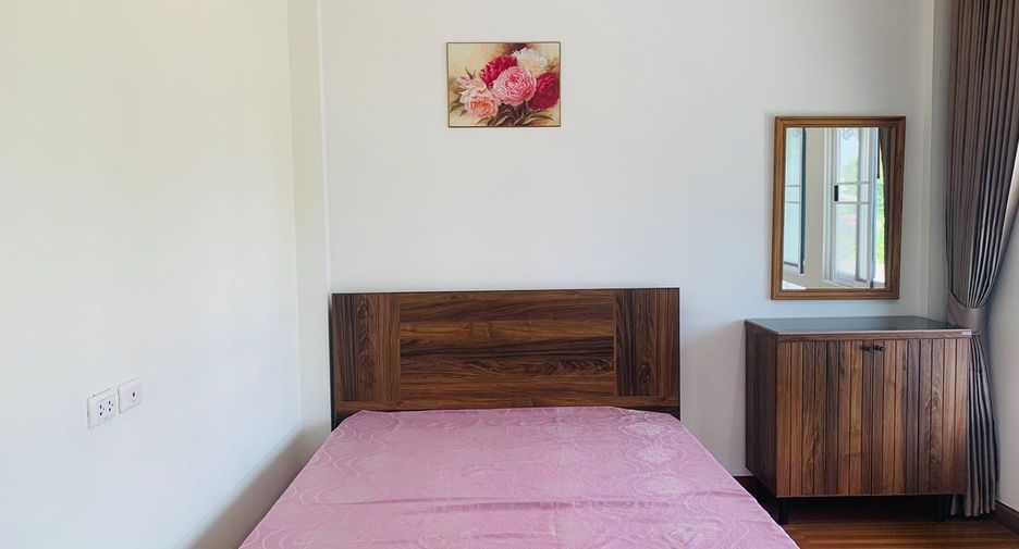 For rent 3 bedrooms townhouse in Prawet, Bangkok
