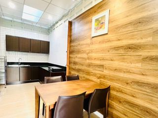 Аренда 3 спальни таунхаус в Пращет, Бангкок