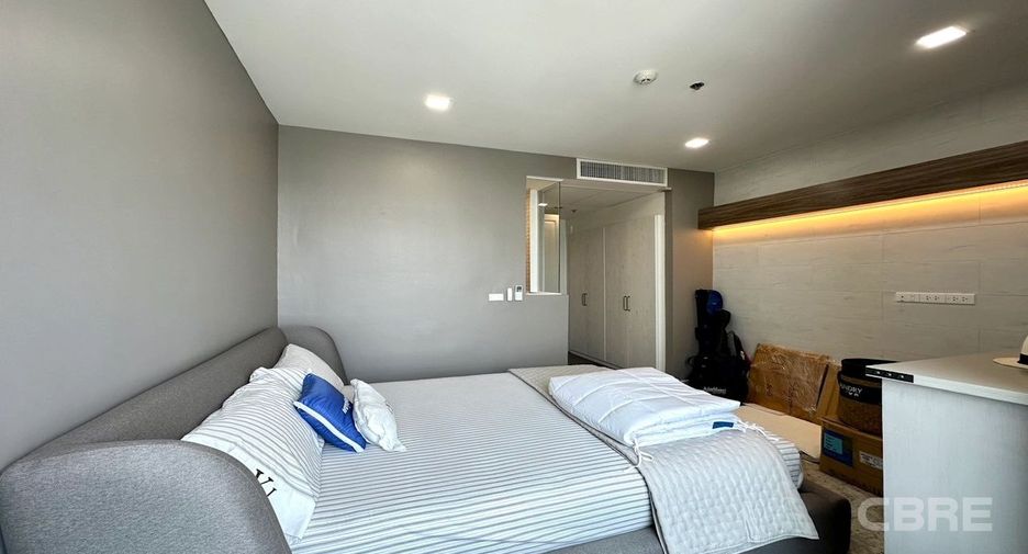 For sale 3 bedrooms condo in Pathum Wan, Bangkok