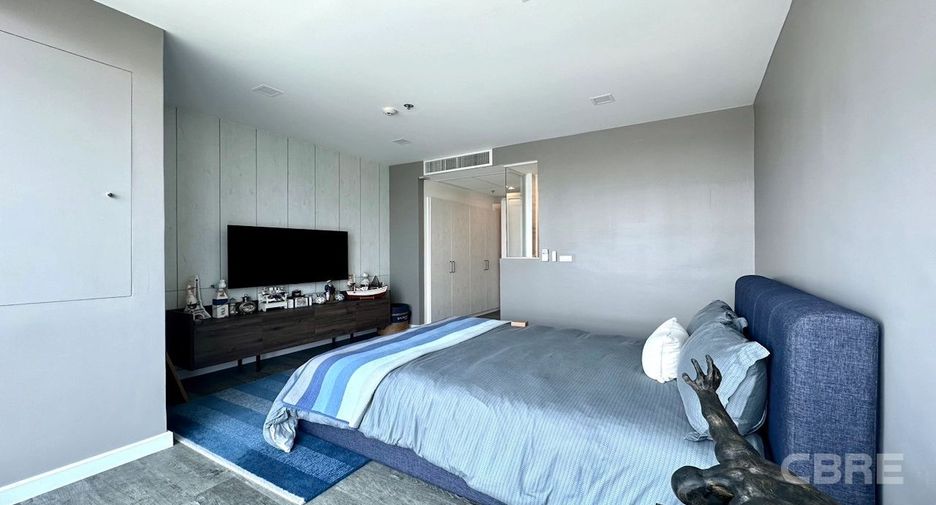 For sale 3 bedrooms condo in Pathum Wan, Bangkok