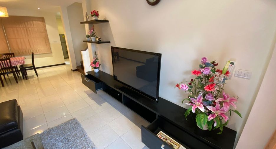 For sale 3 bedrooms townhouse in Thalang, Phuket