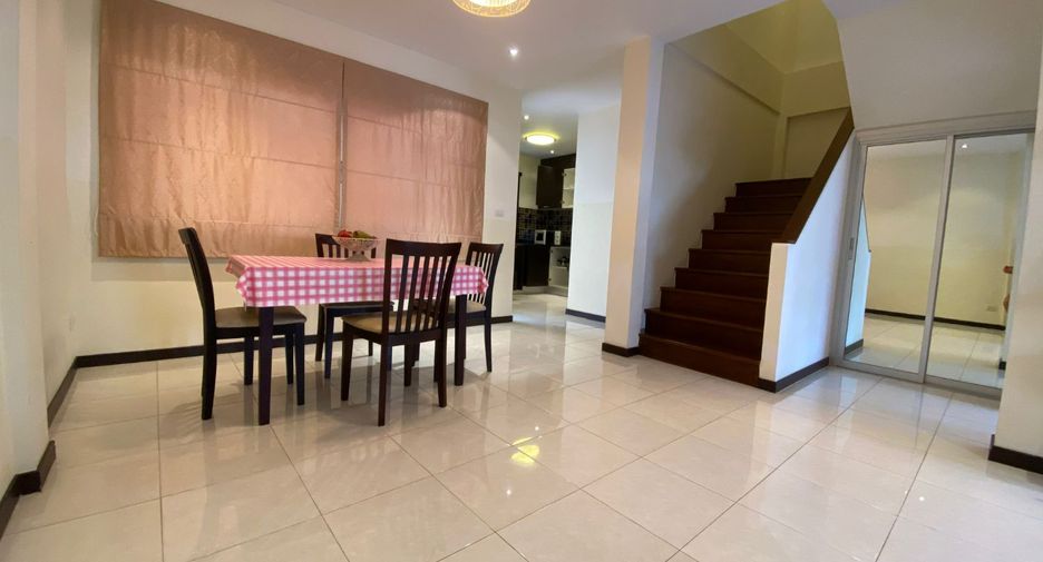 For sale 3 bedrooms townhouse in Thalang, Phuket