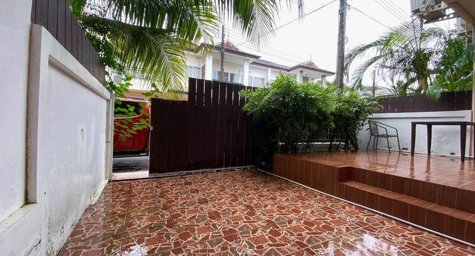 For sale 3 bedrooms townhouse in Thalang, Phuket