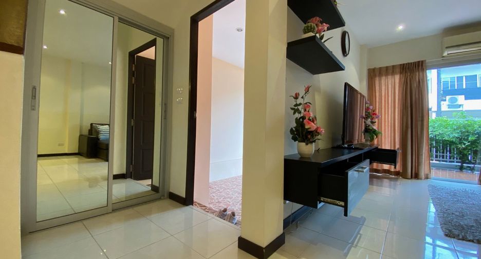 For sale 3 bedrooms townhouse in Thalang, Phuket