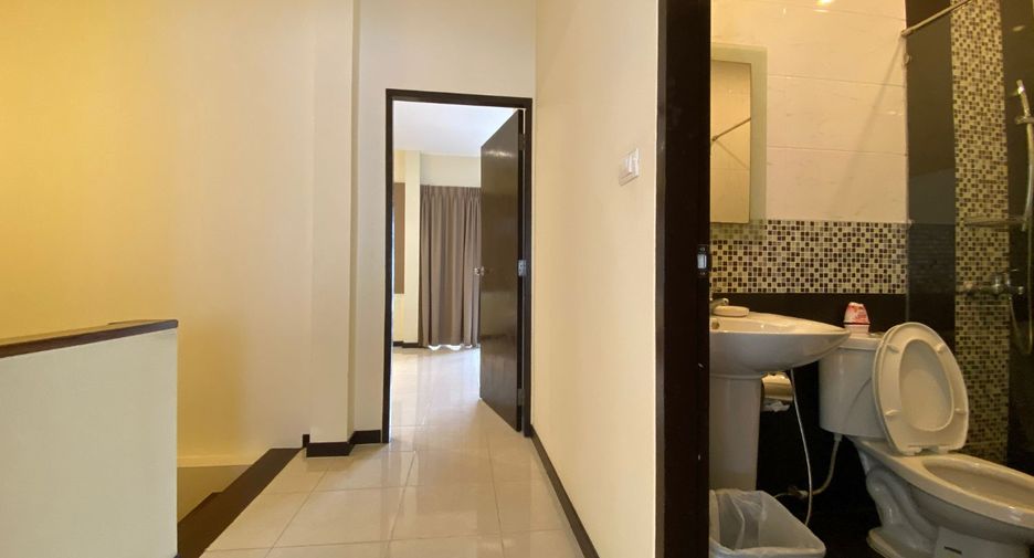 For sale 3 bedrooms townhouse in Thalang, Phuket