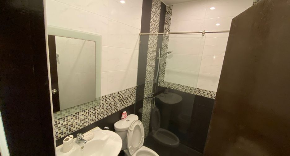 For sale 3 bedrooms townhouse in Thalang, Phuket