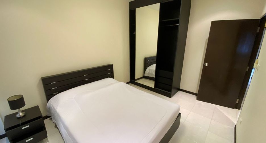 For sale 3 bedrooms townhouse in Thalang, Phuket