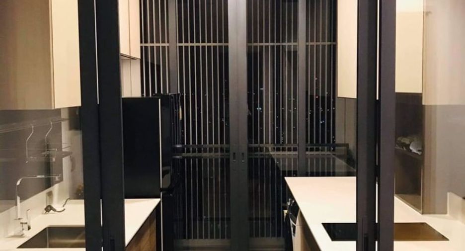 Wohnung zur Miete und zum Kauf mit 2 Zimmer in Phaya Thai, Bangkok