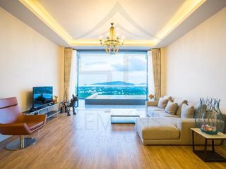 For rent 3 bedrooms villa in Mueang Phuket, Phuket
