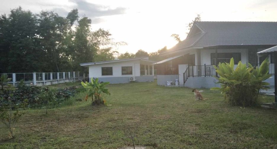 For sale 7 bed villa in Doi Saket, Chiang Mai