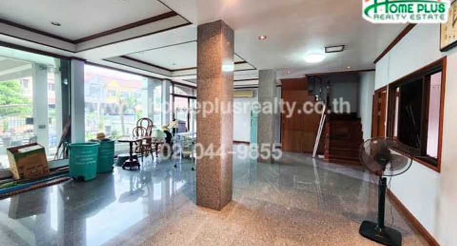 ขาย 4 ห้องนอน ทาวน์เฮ้าส์ ใน สามโคก, ปทุมธานี