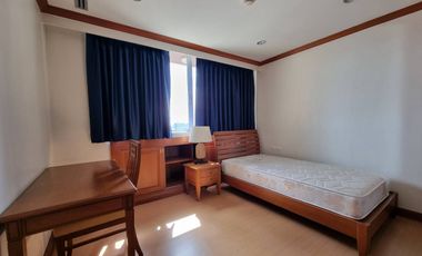 For sale スタジオ condo in Khlong Toei, Bangkok