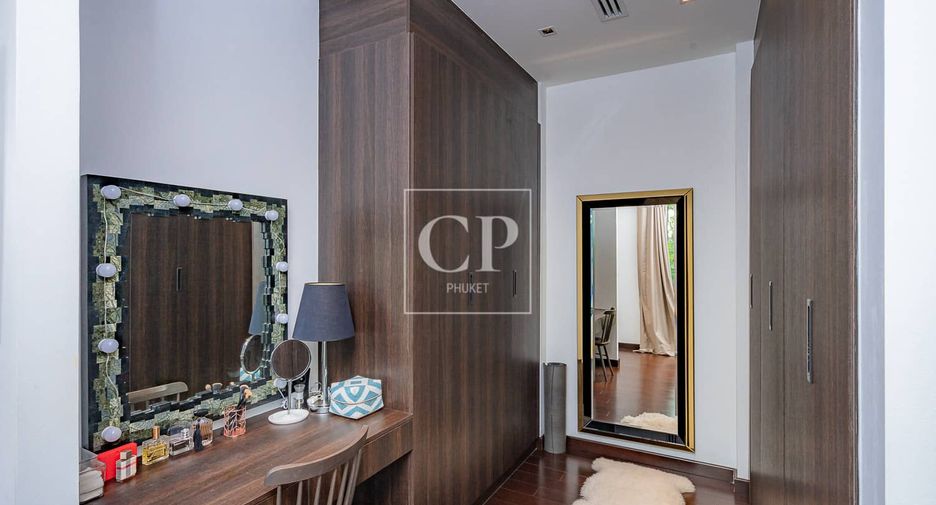 For sale 5 bedrooms house in Thalang, Phuket