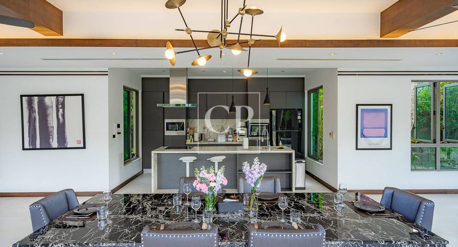 For sale 5 bedrooms house in Thalang, Phuket