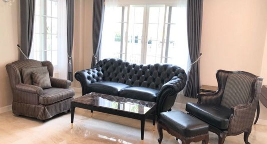 For rent 4 bedrooms condo in Bang Na, Bangkok
