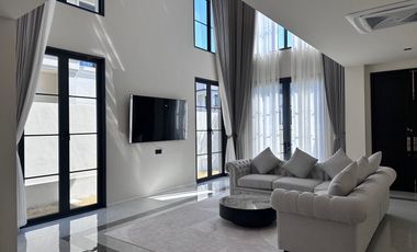 Продажа 4 спальни дом в Банг Ламунг, Чонбури